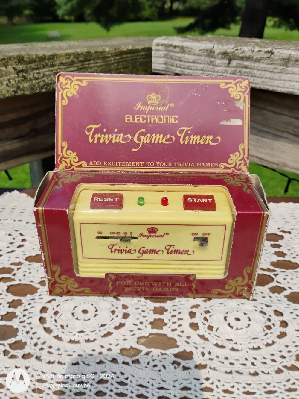 Imperial Toy Corporation Electronic Trivia Game Timer #8935 dated 1984 Hong Kong